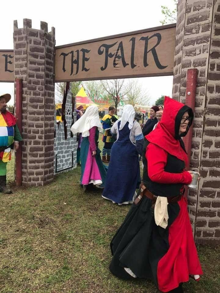 Was very glad to be clad in wool at Fair this morning...