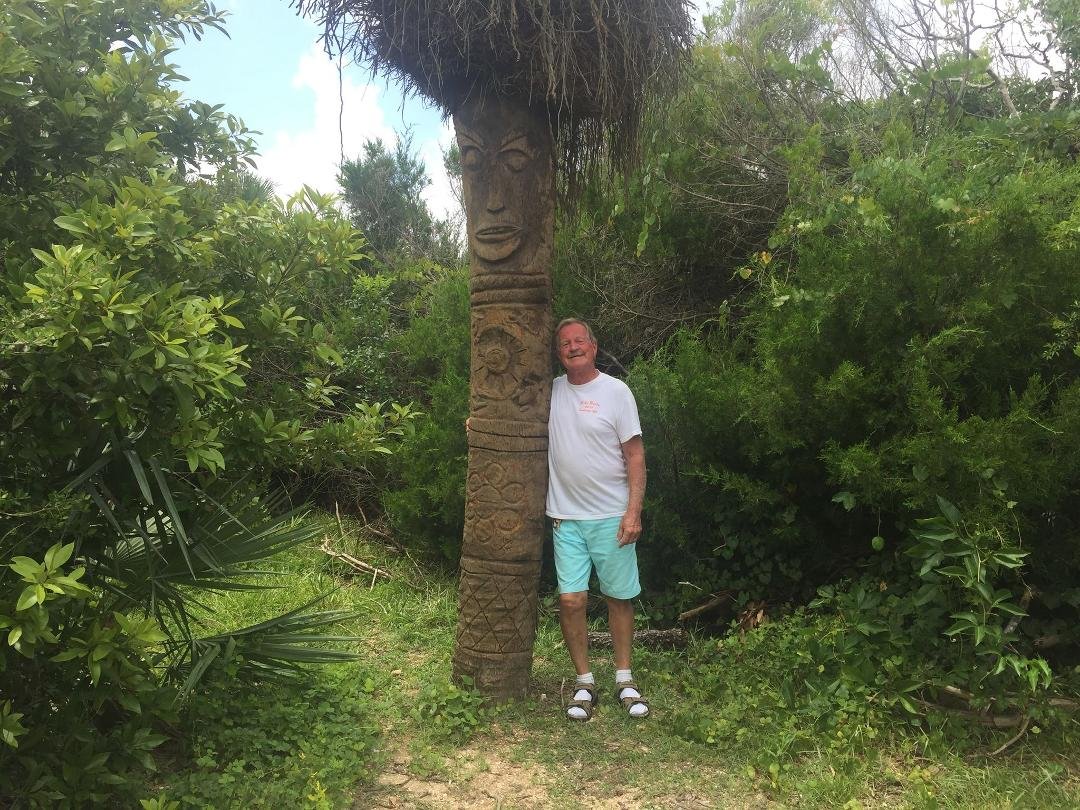 I always said Alan could make friends with a tree and now I have proof.