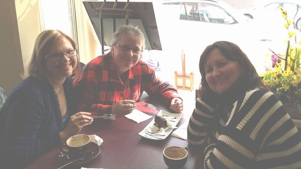 Great friends and good food with Pam Pamela Morrison and Andrea Minaker