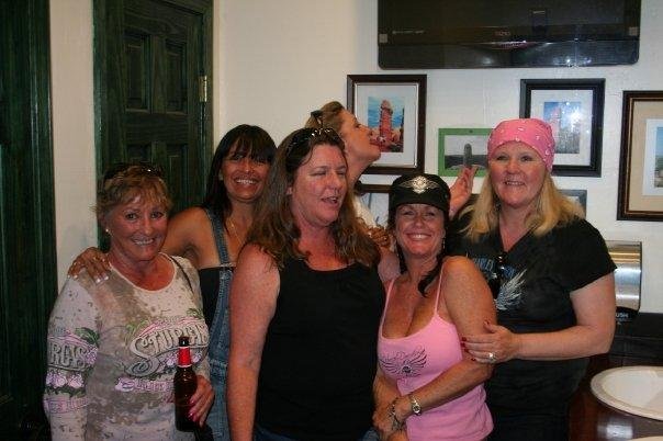 The ladies in the bathroom and the Boxing Donkey
