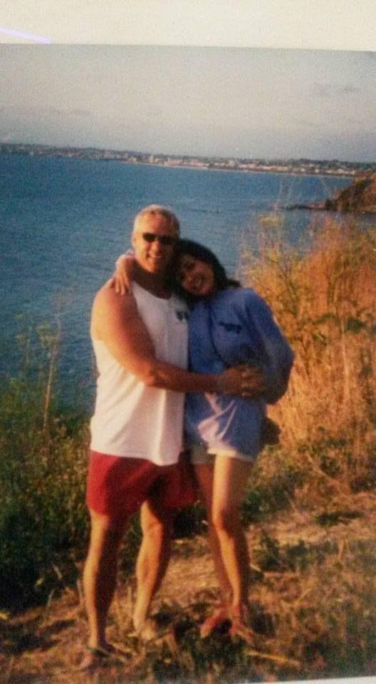 Happy Birthday to my wife Anna. Love you baby.