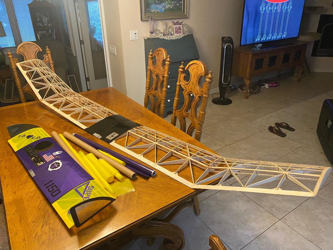 L.E. Carved and wing all sanded, ready for covering......!! 😃👍 Surprisingly, the repairs were really NOT all that bad...! Considering the CRASH, which was very fast/bad...! 🫣 😃👍