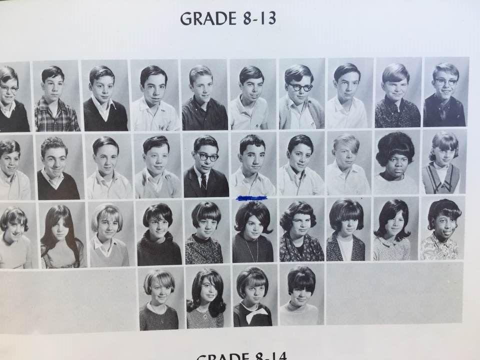 top Jack McMahon/Tom Lobue/Joe Giglio/James KettererTim Goodwin/Vito Venose/Dave Lavelle/Dave Dunn/G.Krupa/Bruce Ringkamp/
ROW 2: Frank Petrangeli/Len Muolo/Bob Meckel/Ron Cathel/Dave Gronostajski/John Kaner/Cosmo Moro/Bill