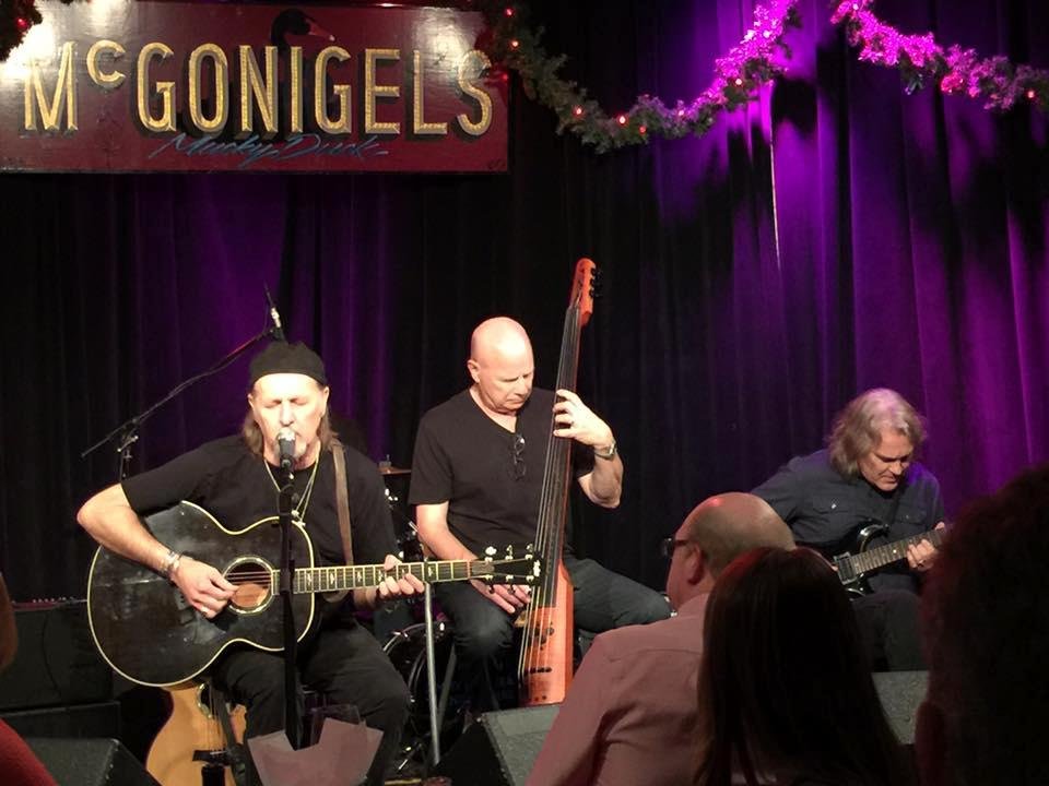 Jimmy Lefave and band is pretty really something special tonight!!!