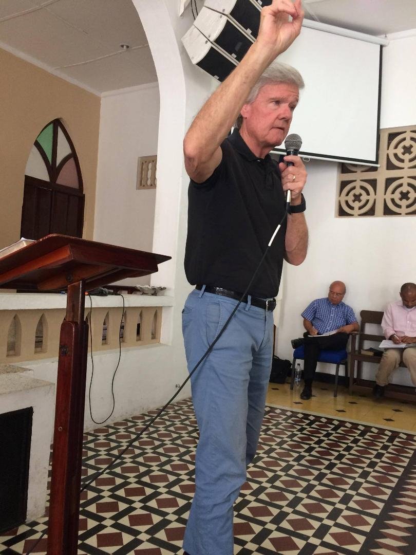 MINISTRY UPDATE
Please give thanks to the Lord for a very productive week. I was in Orlando, Florida last Monday through Wednesday speaking to students at Reformation Bible College on the necessity of evangelistic outreach