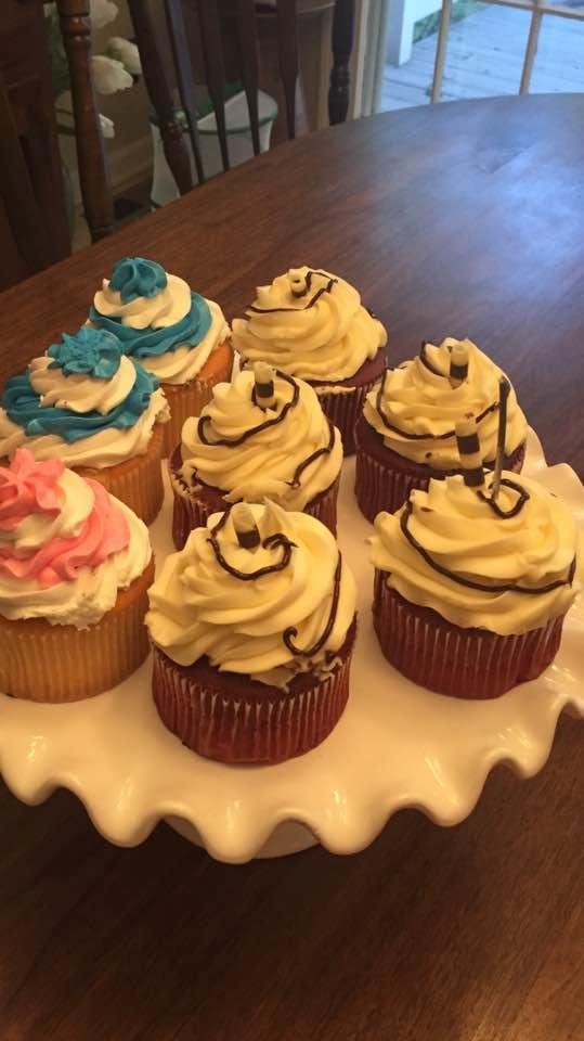 Cory callahan surprised miss Amy for her birthday , boy red velvet for all, great day