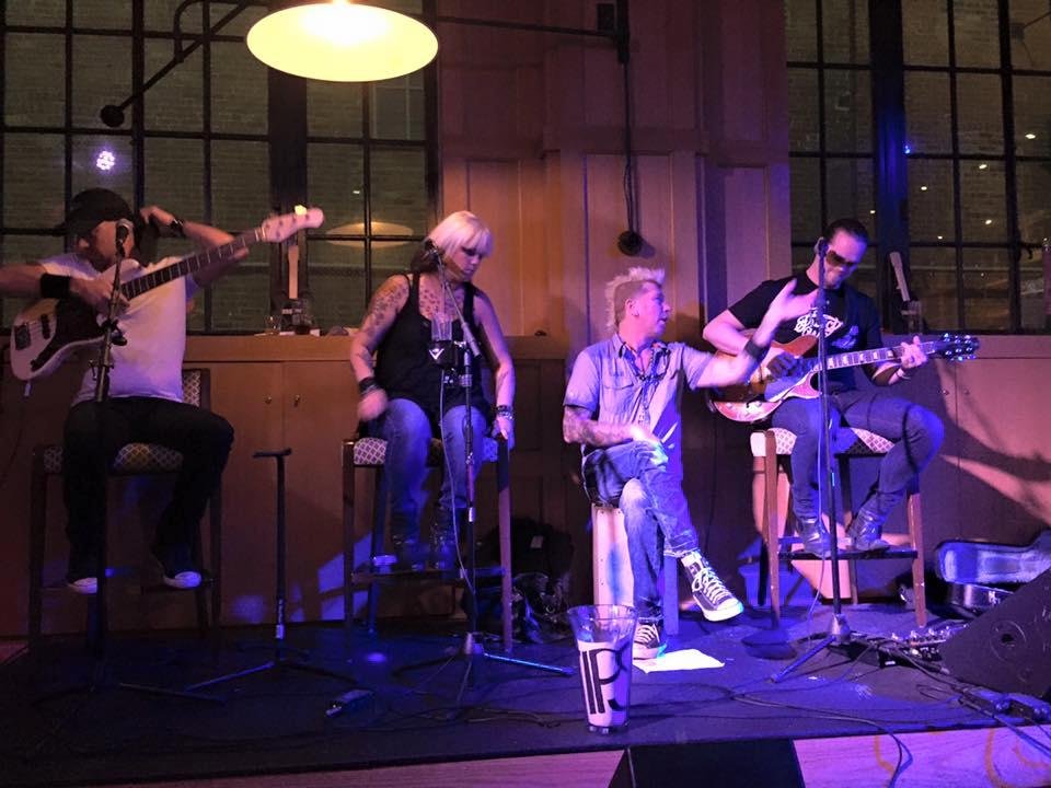 The Natalie Reynolds band at the Indigo on Saturday night. Gave me "skin orgasms". It's a real thing. Look it up. You never know what you'll learn at these conferences!