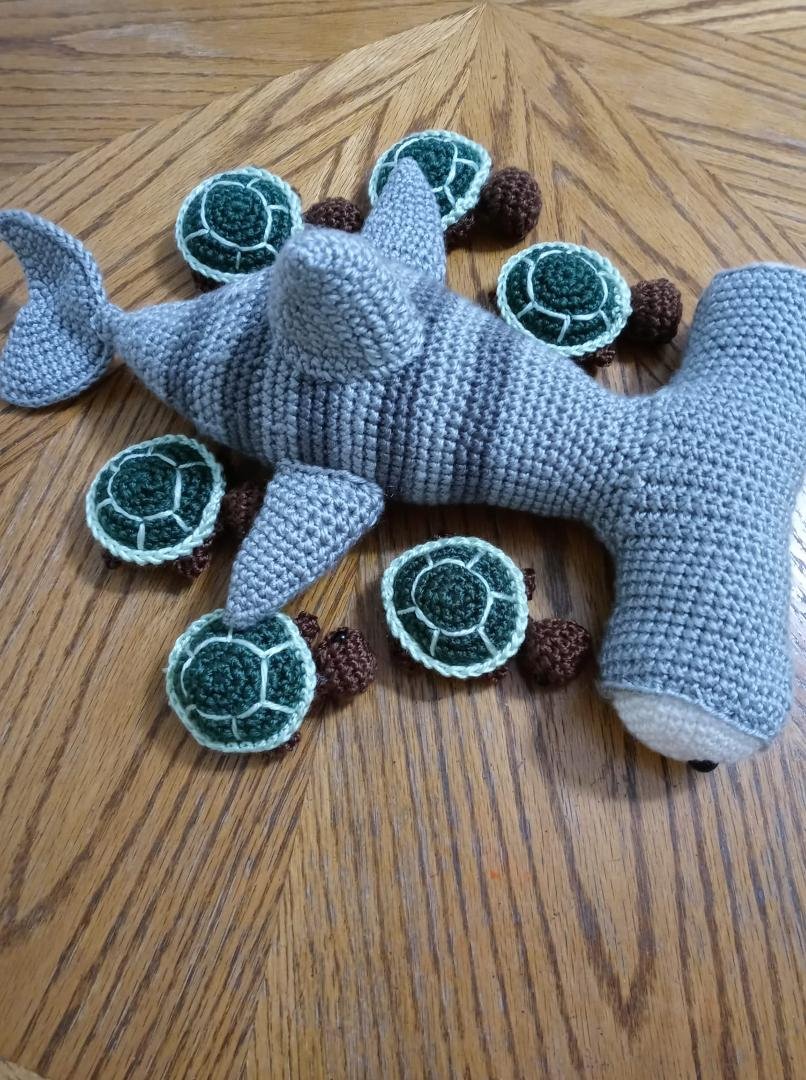 My newest project. Hammerhead shark and baby turtles.