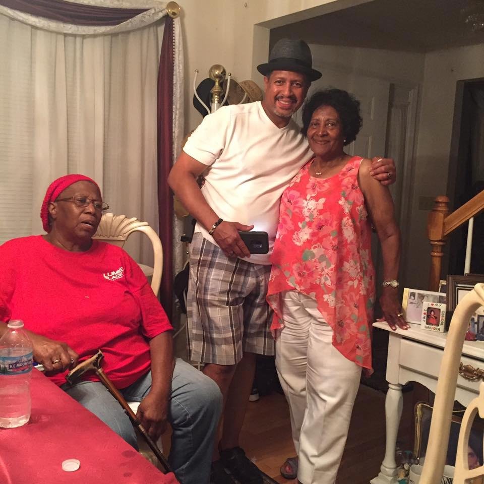 Maxine Walker's album, Mobile Uploads