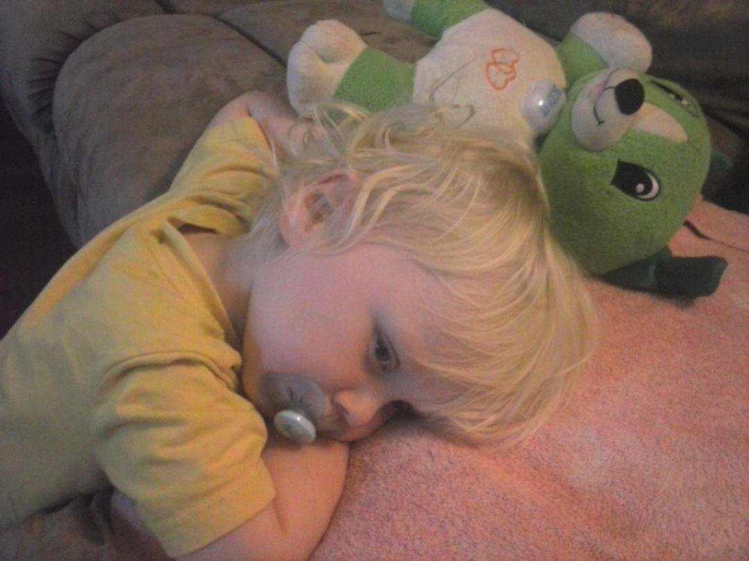 Watching Transformers Revenge of the Fallen with my sicky baby boy :(