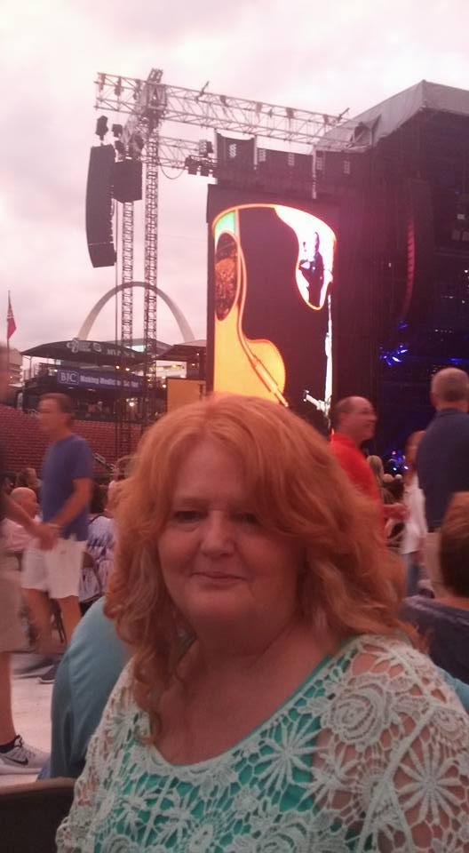 At st louis paul mccartney concert thanl you guy and stacy