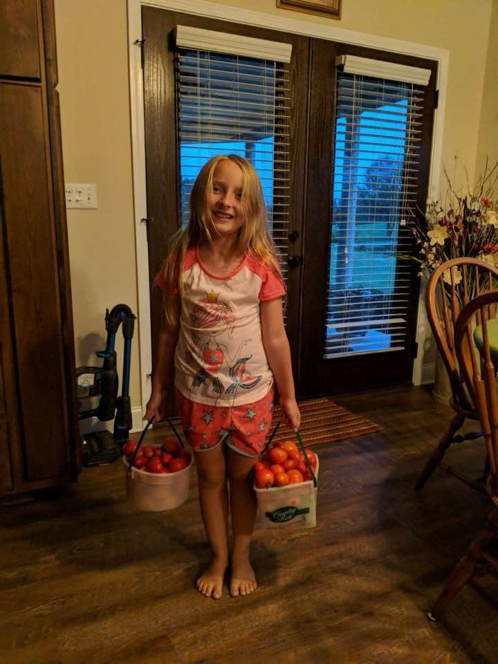 My granddaughter looks so much like her momma love you Riley