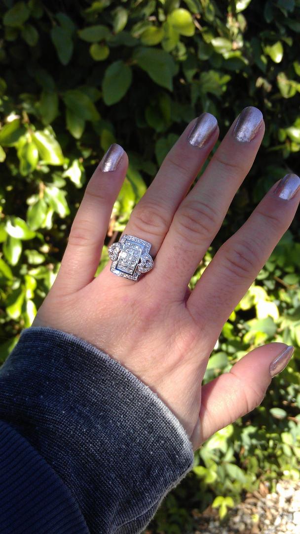 Okay so this is probably totally tacky, but it's just so freakin' beautiful that I HAD snap a quick pic to show you guys!!!