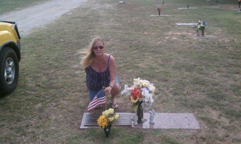 Memorial Day 2011, at jeffys grave.