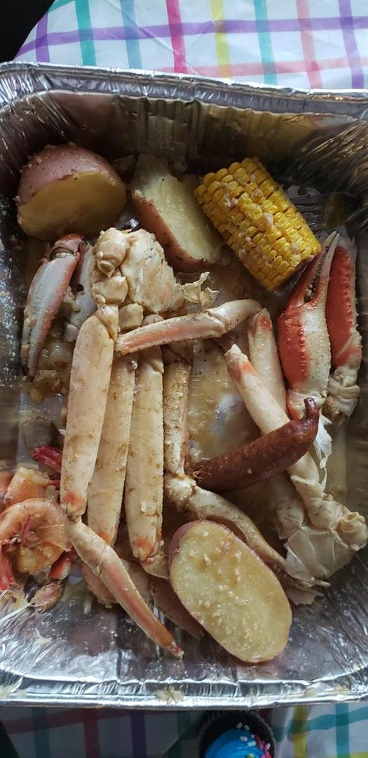 Ok I had to get help to post the picture. This is the leftovers from Andrew Bassant. I already ate all the giant shrimp.