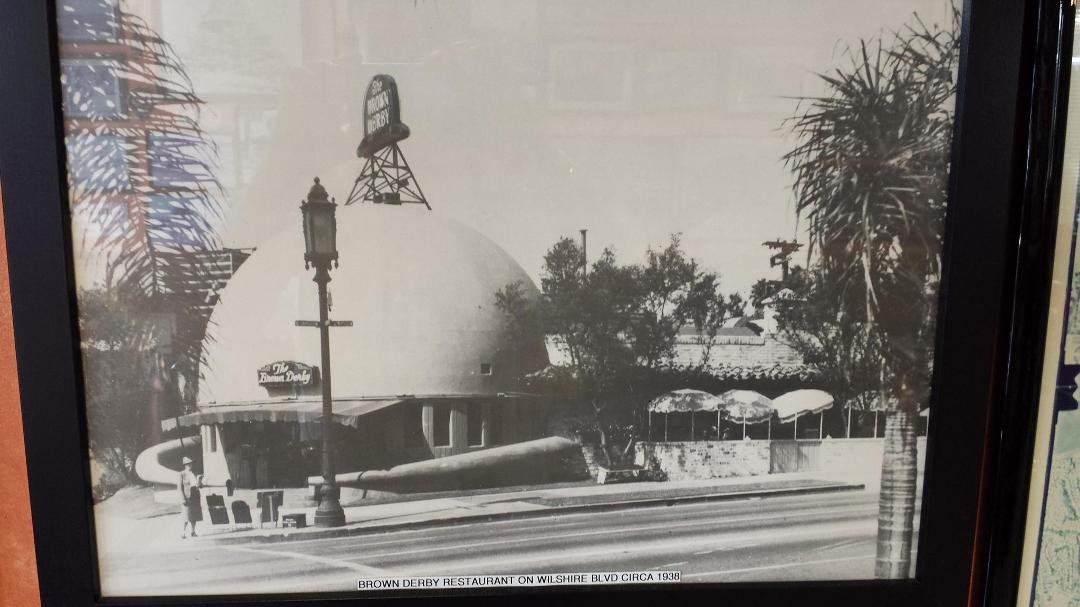 The Brown Derby, Wilshire Blvd, from a simpler and more elegant time.