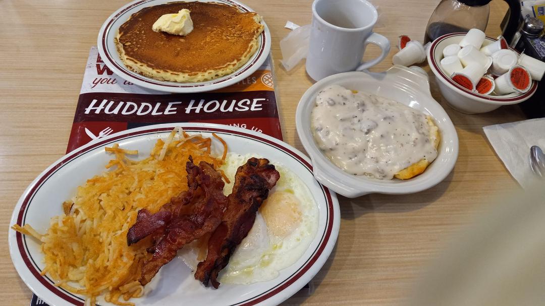 Great folks, free breakfast for Veterans!