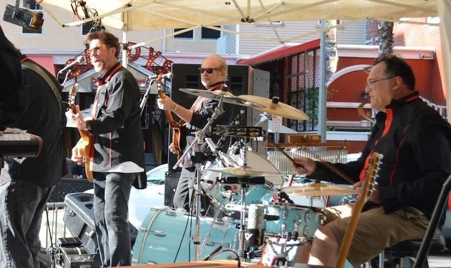 Should be a beautiful night tomorrow night at First Friday with our band The Southside BULLDOGS. Come on by and say hi...