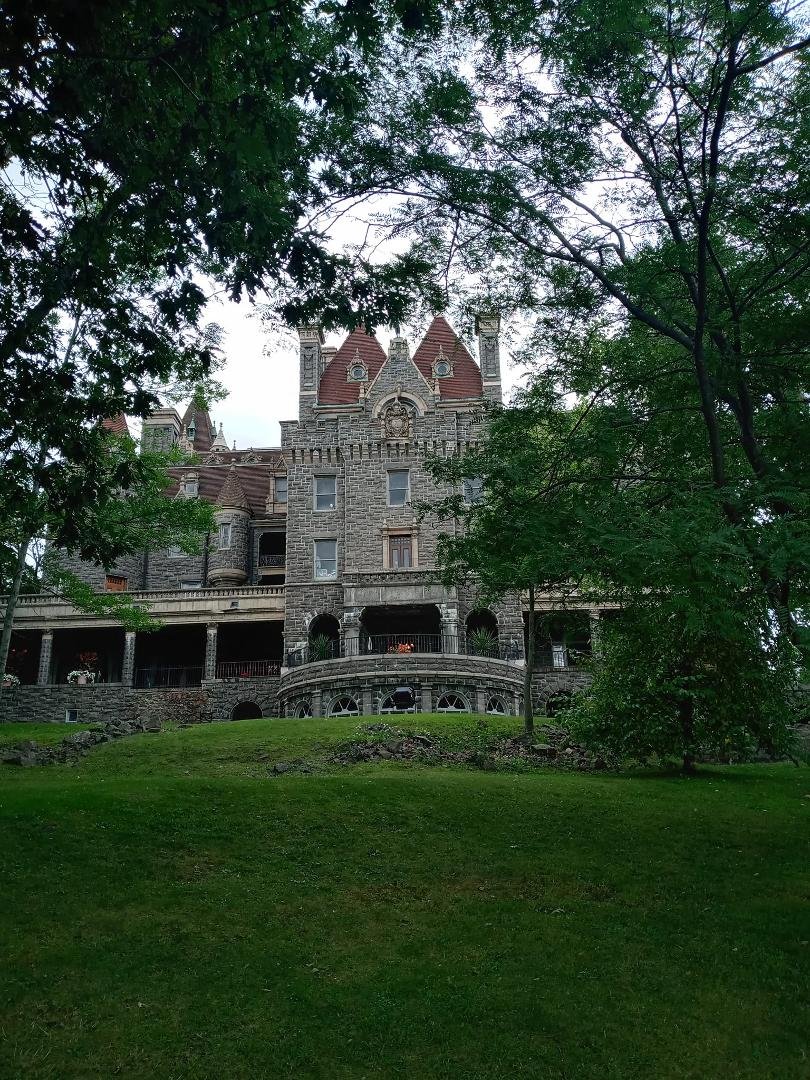 Christopher Loucks' album, Thousand Islands -Boldt Castle