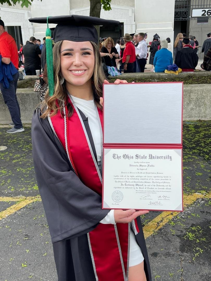 MY GREAT GRANDDAUGHTER VELENCIA FIELDS GRADUATED FROM THE OHIO STATE UNIVERSITY ON MAY 7 2023, NOW SHE MOVING ON TO MEDICAL SCHOOL. LOVE THIS GIRL TOO