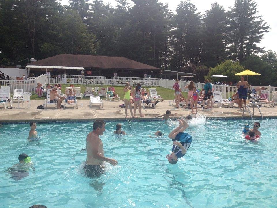 Nope...my son doesn't like the pool!! LOL
