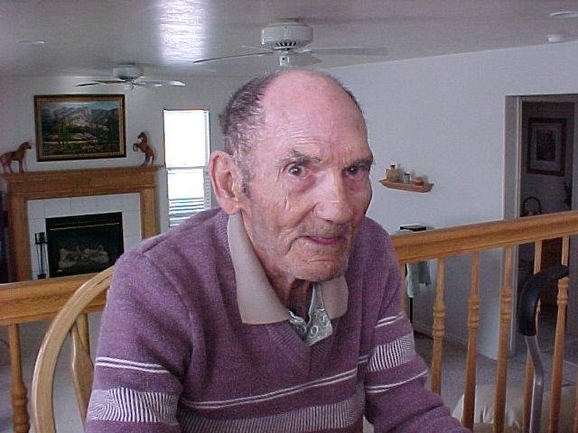 Alfred playing cribbage and hoping for better players