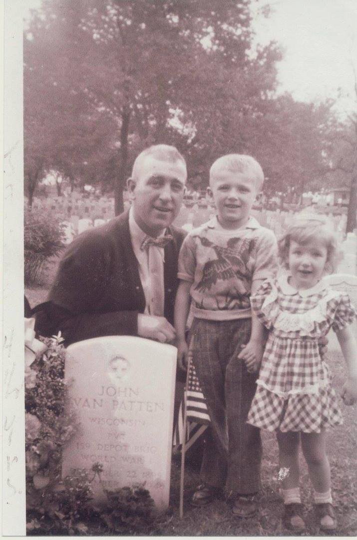 My Dad at Grampas gravesite at VA