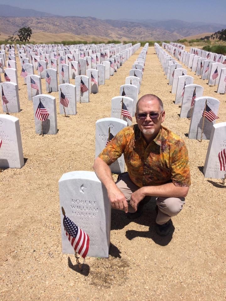 Went t visit and honor Dad and Mom. It is a beautiful day for a drive. Love you, Dad and Mom!