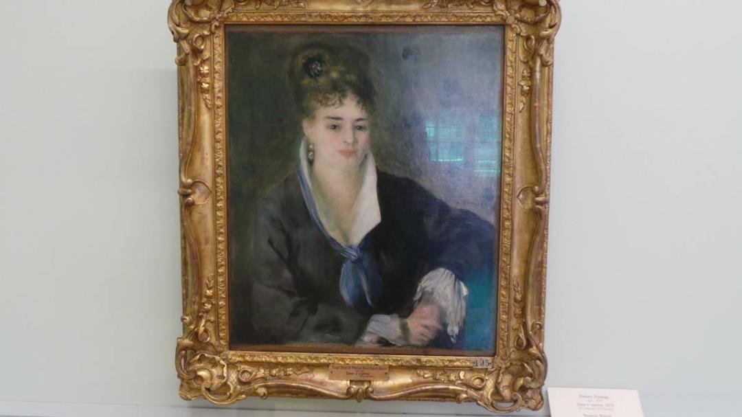 Renoir, Lady in black.   One of a room full of Renoir's at the Heritage in St. Petersburg.