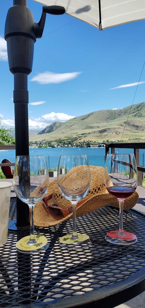 Wine tasting after paddleboarding!