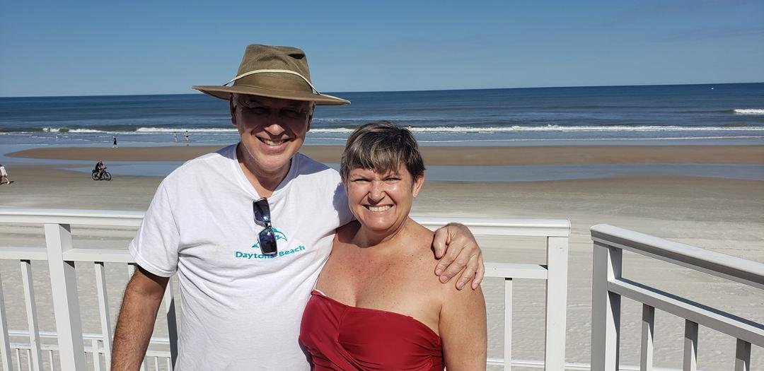 SO SORRY that much of the country is dealing with freezing Temps, Ice and Snow. Fortunately we were scheduled to be in Daytona for the 500 and are still here!!! 🌞⛱️😎
