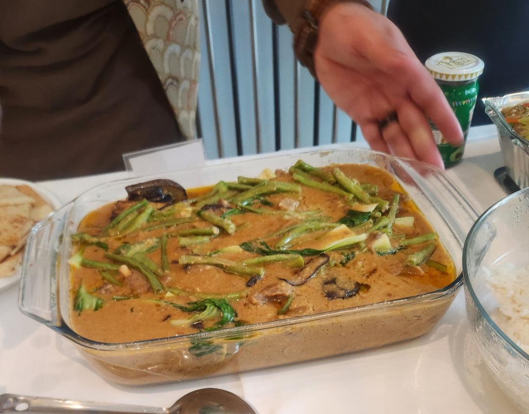 Kare Kare (Filipino Oxtail, Vegetable & Peanut Sauce Stew)