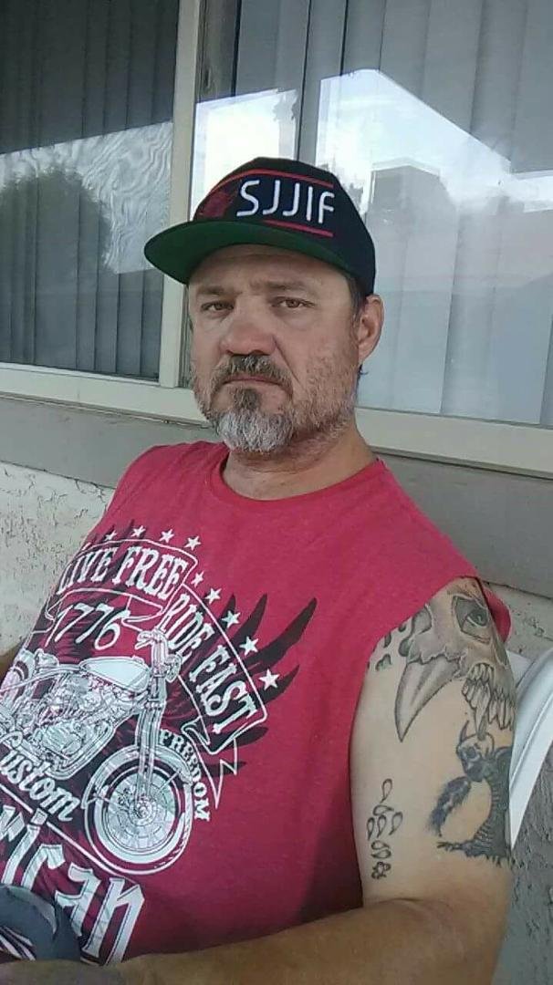 This is my brother James Ruder and I'm glad to have him back in my life...missed you bro.