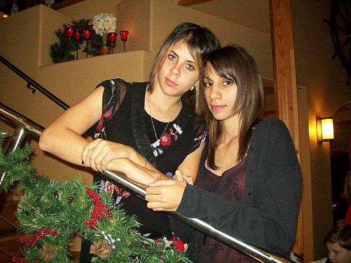 Erin & Nikki