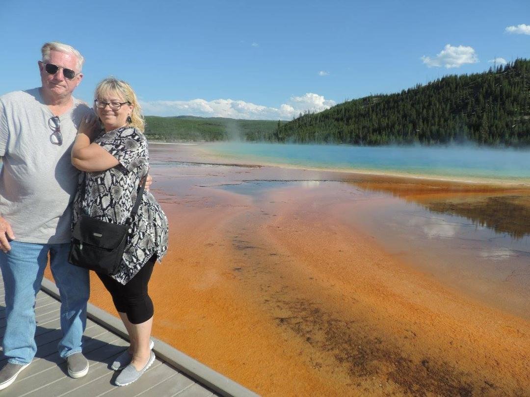 Incredible beauty in this hot pool...largest in the world.