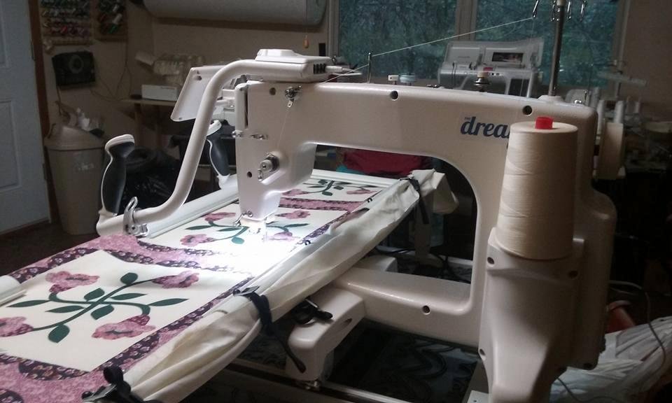 Here's my new baby. My quilter.