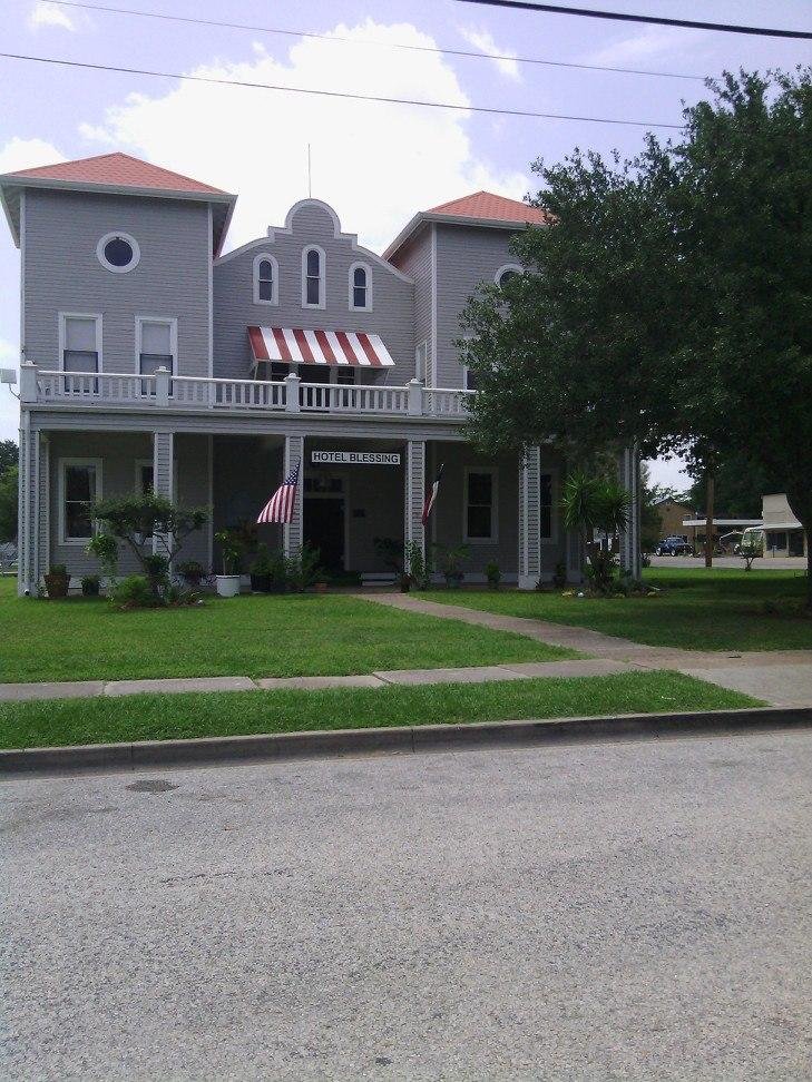 Lunch in Blessing ,Tx