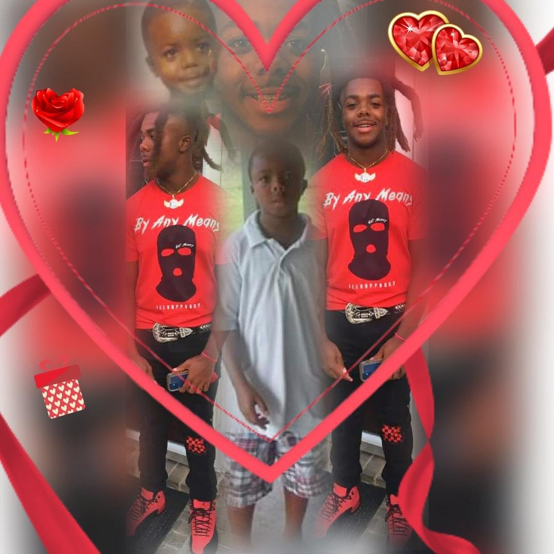 Just want to give ALLLL GLORY TO GOD🙏🏾.FOR ALLOWING MY 1ST BORN🤞🏾TO SEE HIS 18TH BIRTHDAY.VERY HUMBLING😌💙💯
ENJOY SON.U Grown NOW LOL..BOTTOMS UP 👀😂😂😂