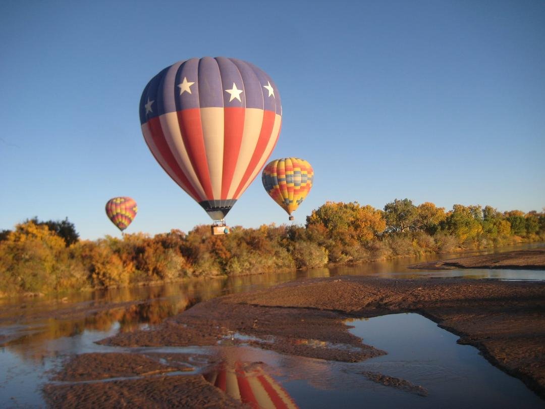 Hot Air Ballooning over the Rio Grande in Albuquerque New Mexico