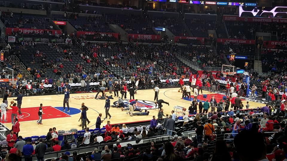 Clippers/Pelicans. Tipoff in about 5 minutes. Go Clips!!