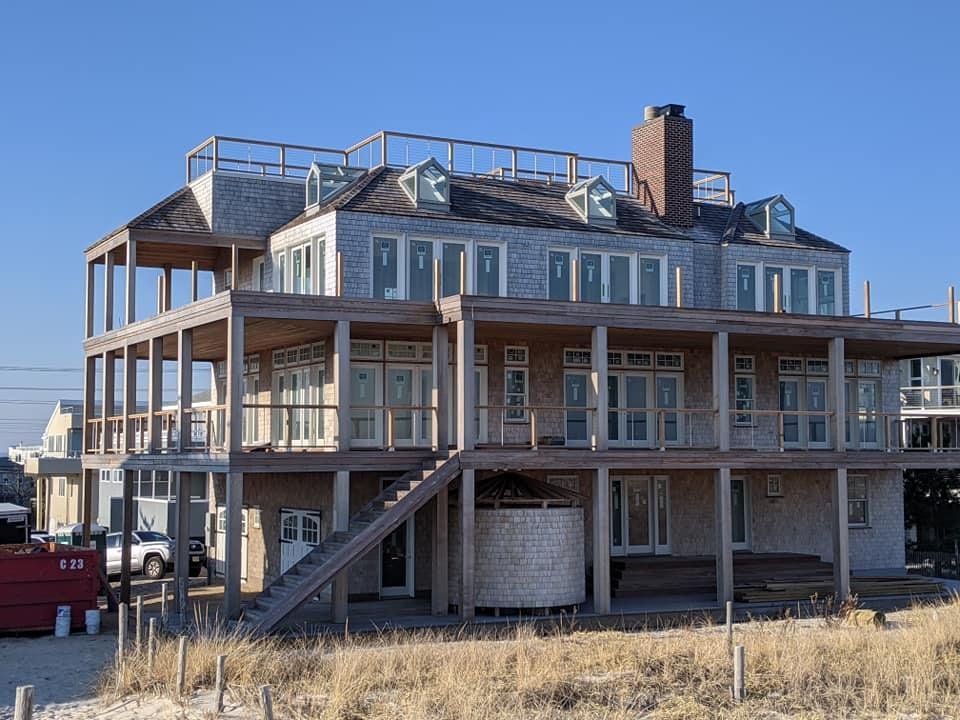 One of the nicer designed and constructed beach houses in Surf City. Most are a hodge podge of elements & styles that hurt my design sensibilities