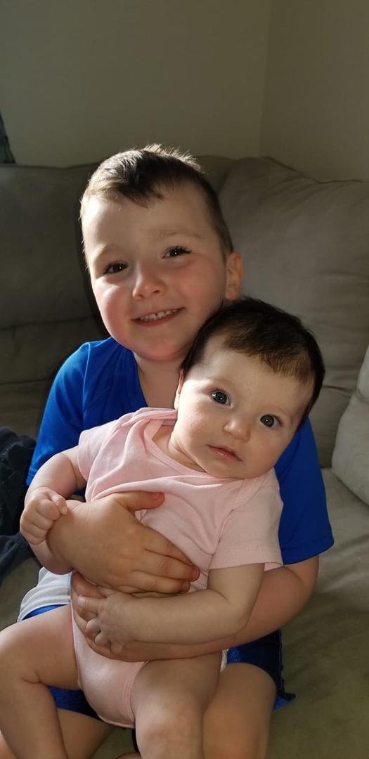 Beautiful picture of my son Joey's two❤️❤️
