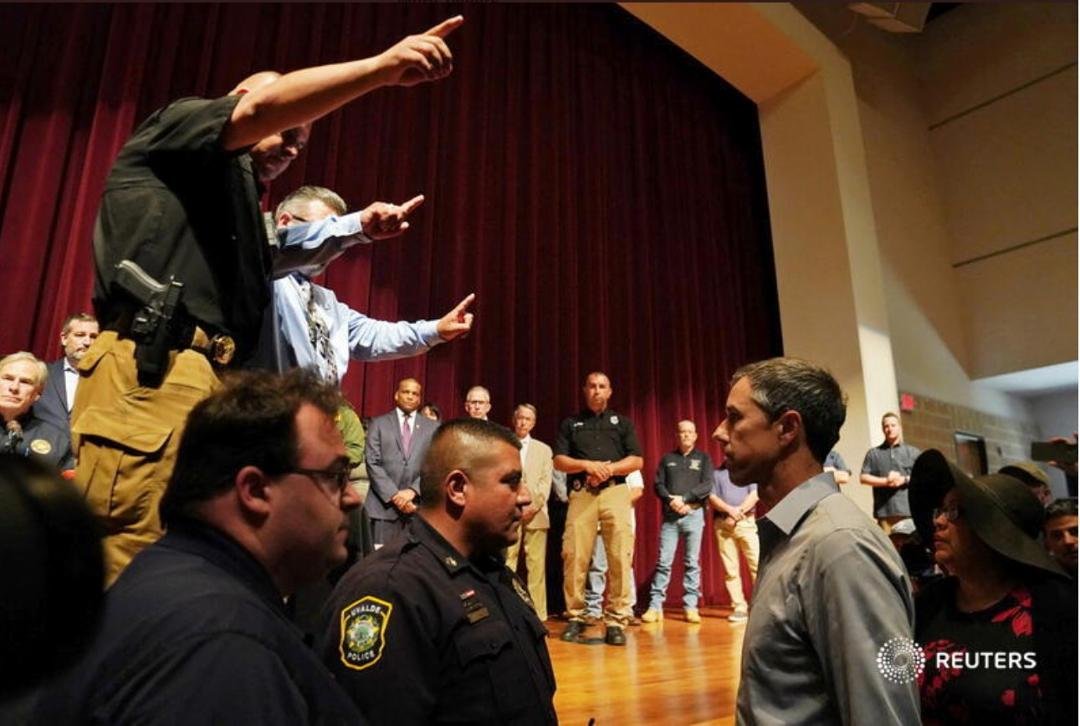 Beto Standing up for Children