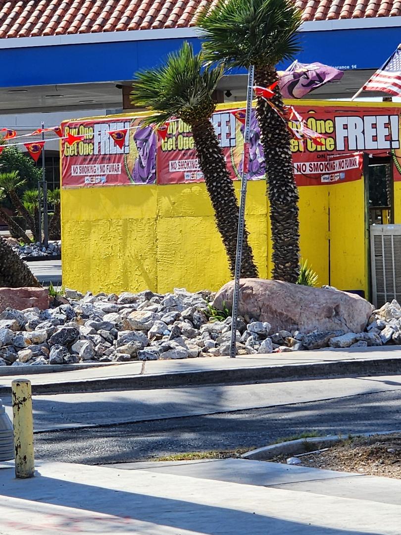 Wow I haven't seen a fireworks stand in several years