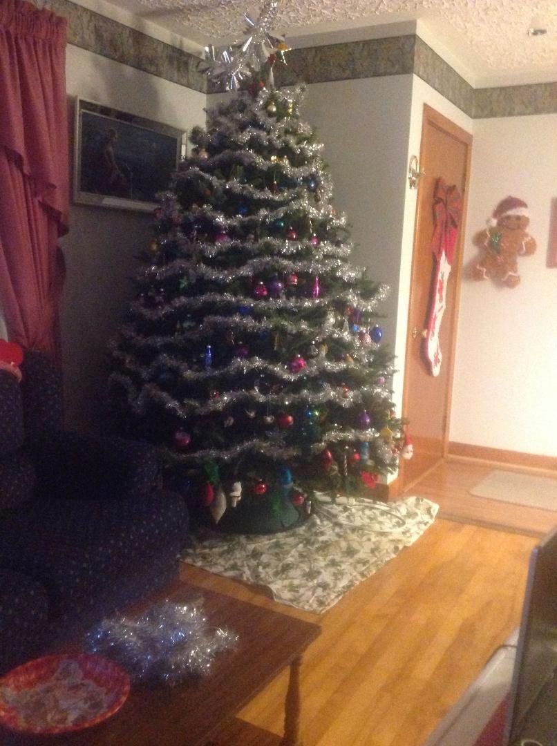 Tree finally decorated just waiting for Santa's arrival now baking and shopping and cleaning to be done is a woman's work ever done.