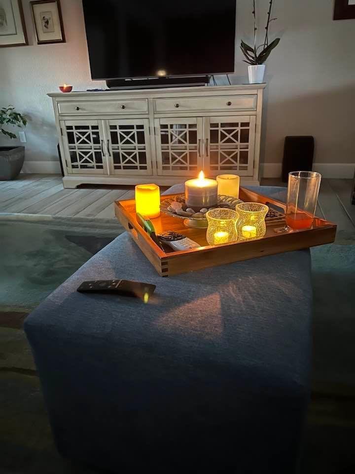 Our Power is out along with 3,000 others up here
Thank God I got dinner on earlier!