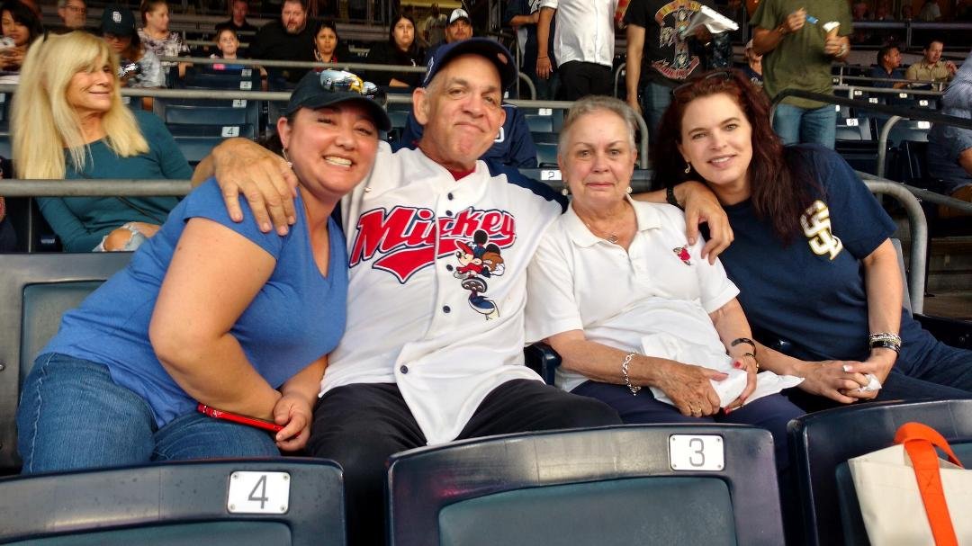 Here with my sister and friends. Padres ahead, 3-0.