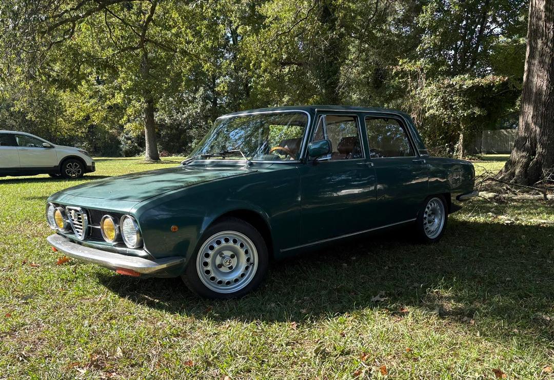Race fans! I hope you had an excellent weekend. Did some exploring near the great dismal swamp yesterday, oddly beautiful countryside. Berlina ran like a champ. Had folks rolling up, window down, waving at me. They love thi