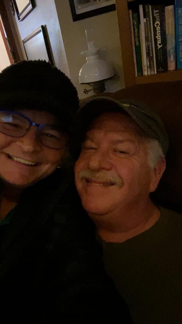 #ValentinesDayChallenge
Because why not..❤️☺️
Here’s our story...
How’d you guys meet? Chat room
First date: daSha’s
Married: 20 years
Age difference: 11 years
Who was interested first: Him
Who is taller: Him