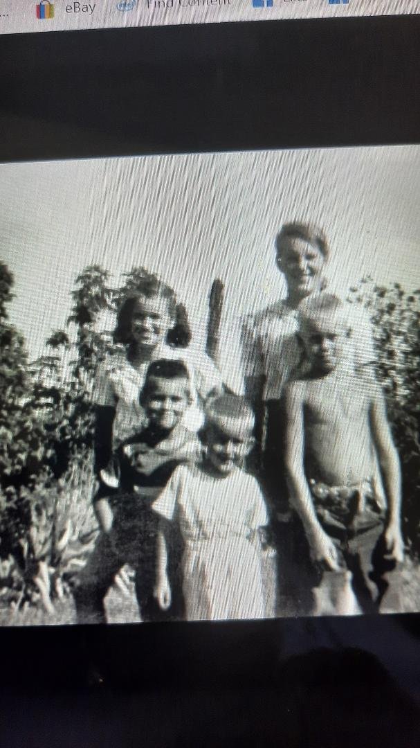 Me and my siblings except Barb.